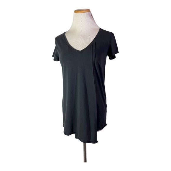 Lululemon Size 6? Black Knot a Problem Tee V-Neck Knit Overlap Front - Picture 1 of 8